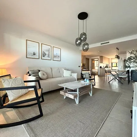 Coastal Elegance Retreat Apartment Casares